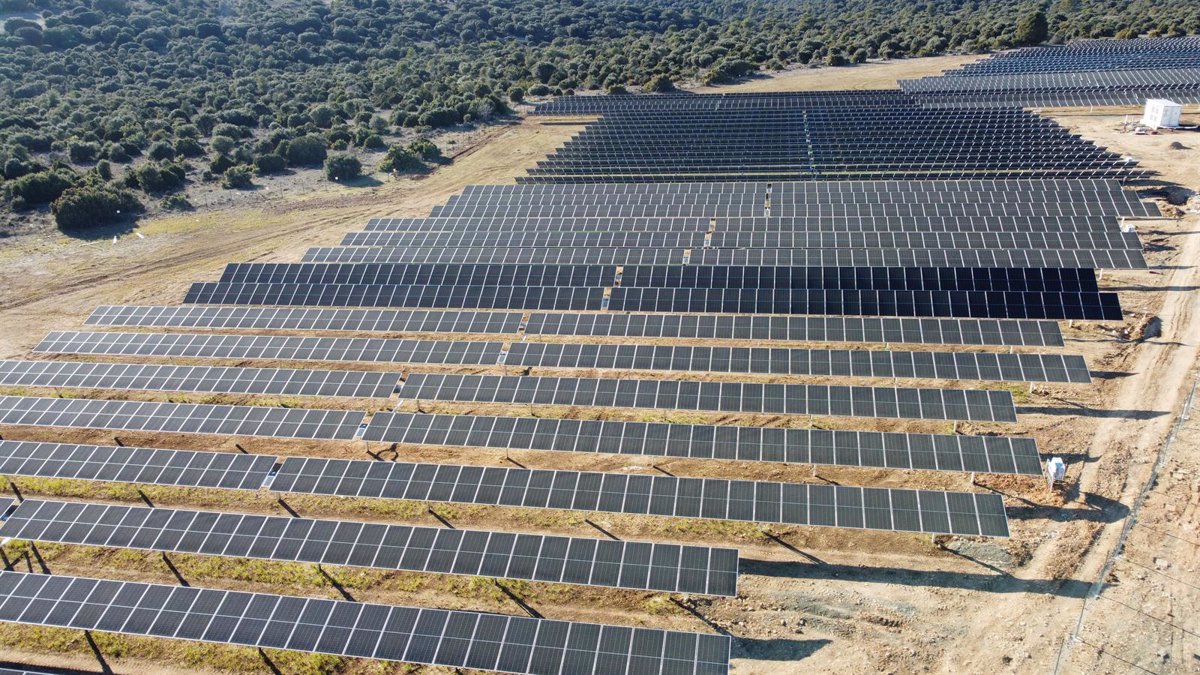 Naturgy construye en Extremadura su mayor proyecto solar en España, con 300 MW y 150 millones de inversión