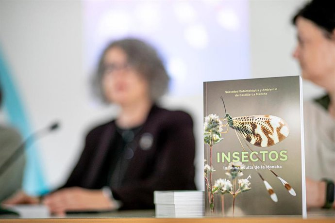 Junta y Seacam colaboran para la conservación de insectos en la Reserva de la Biosfera de la Mancha Húmeda