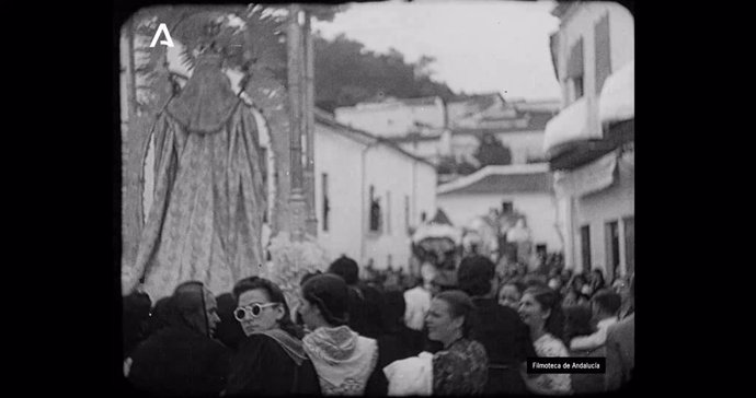 Fotograma de 'Constantina', documental de más de 80 años sobre la localidad digitalizada en 4K por la Filmoteca de Andalucía.