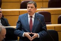 Planas garantiza la solvencia de seguros agrarios y asegura que no hay peligro de quiebra: "Mantenemos su estabilidad"