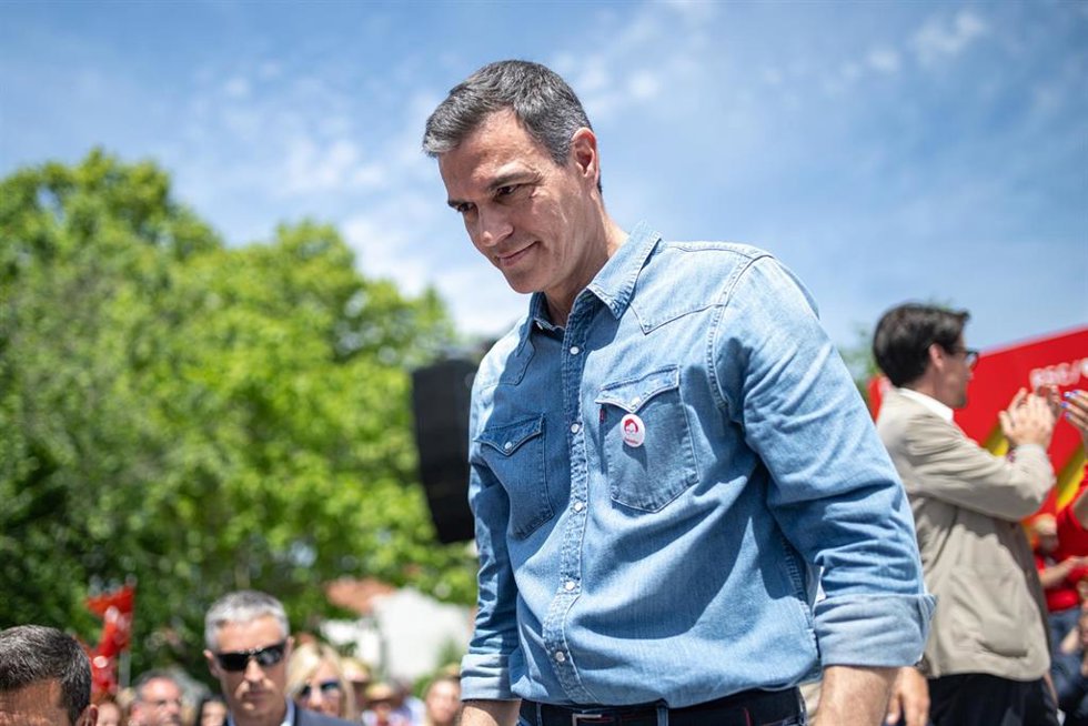 El secretario general del PSOE y presidente del Gobierno, Pedro Sánchez, durante un mitin del PSC, a 4 de mayo de 2024, en Montmeló, Barcelona, Catalunya (España). El PSC celebra este acto de campaña electoral de cara a los comicios autonómicos que se c