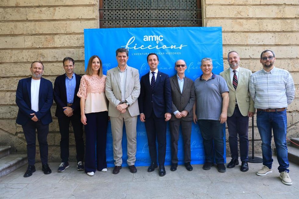 Entrega de premios del concurso literario AMIC-Ficcions en La Misericrdia