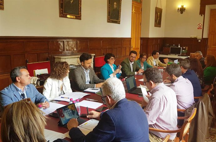 Reunión sobre el proyecto Camino Mozárabe de Santiago.