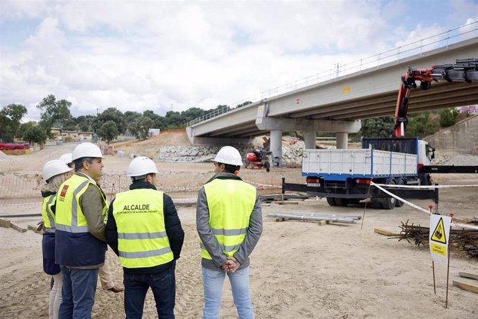 La Comunidad estima que los tres puentes de Aldea del Fresno afectados por la DANA puedan estar listos en julio