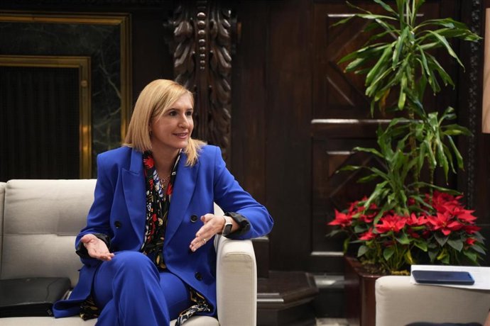 Archivo - La consellera de Medio Ambiente, Agua, Infraestructuras y Territorio, Salomé Pradas, en imagen de archivo. 