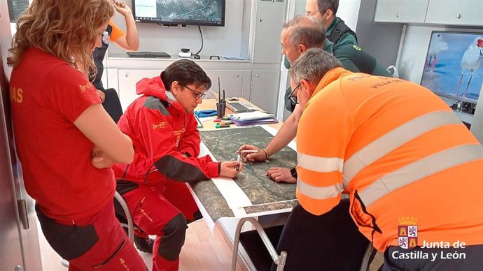 Dispositivo de búsqueda desplegado en Navaluenga (Ávila)