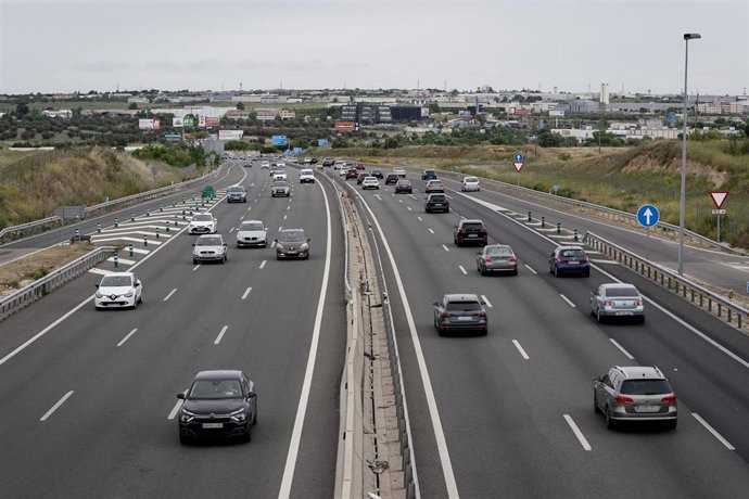 Imagen de recurso de circulación por autovía.
