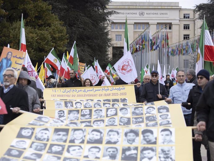 Archivo - Protesta en Ginebra, Suiza, contra las ejecuciones en Irán