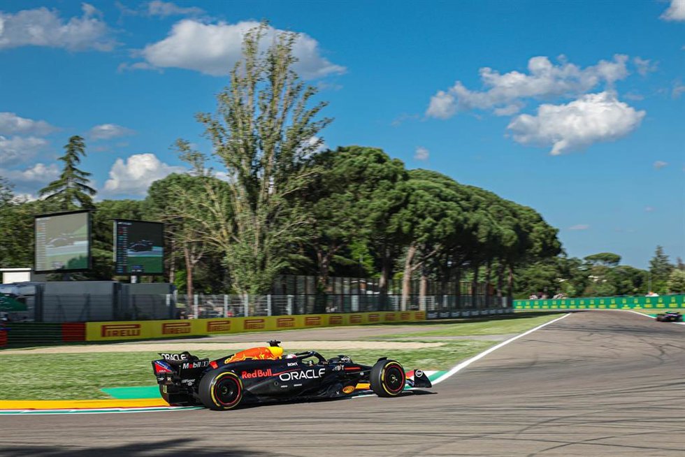 Max Verstappen en Imola