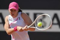 Swiatek sigue su marcha triunfal en Roma a costa de Sabalenka