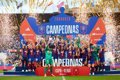 El FC Barcelona femení guanya la Copa de la Reina en guanyar 8-0 la Real Sociedad