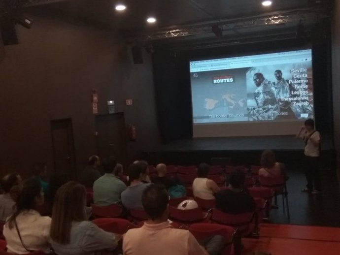 ÛLunes de Cine' en el Centro de Iniciativas Culturales de la Universidad de Sevilla.