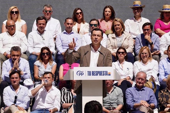 El presidente el PP de Andalucía y del Gobierno andaluz, Juanma Moreno, en una acto en Málaga