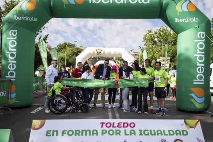 Archivo - Rodríguez Uribes participa en Toledo en las actividades del Tour Universo Mujer