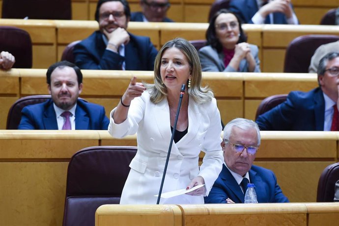 Archivo - La portavoz del Partido Popular en el Senado, Alicia García Rodríguez, durante una sesión de control al Gobierno, en el Senado, a 12 de marzo de 2024, en Madrid (España). El presidente del Gobierno comparece por primera vez esta legislatura en