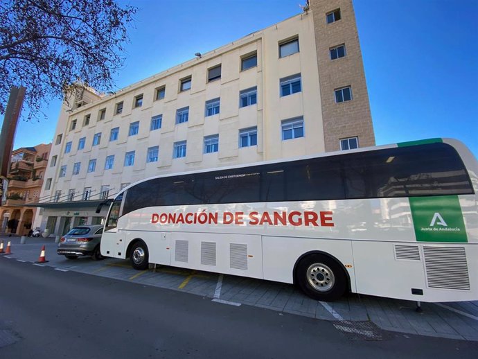 Archivo - Jornada de donación de sangre en el Hospital Quirónsalud Marbella