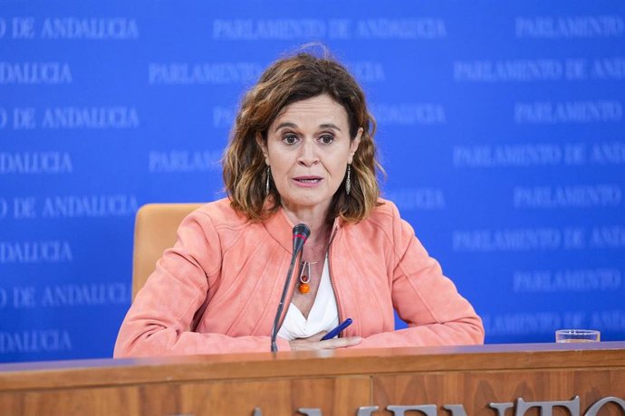 La portavoz adjunta del Grupo Por Andalucía, Esperanza Gómez, en una imagen de archivo. 