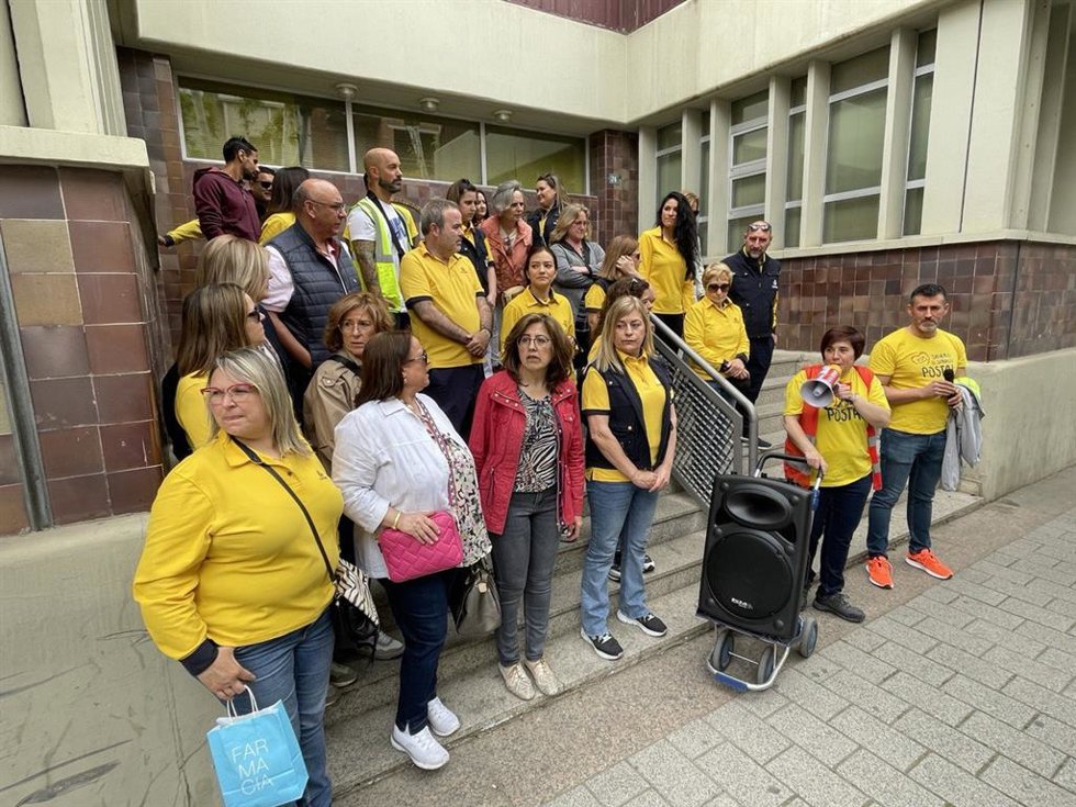 Huelga en Correos.