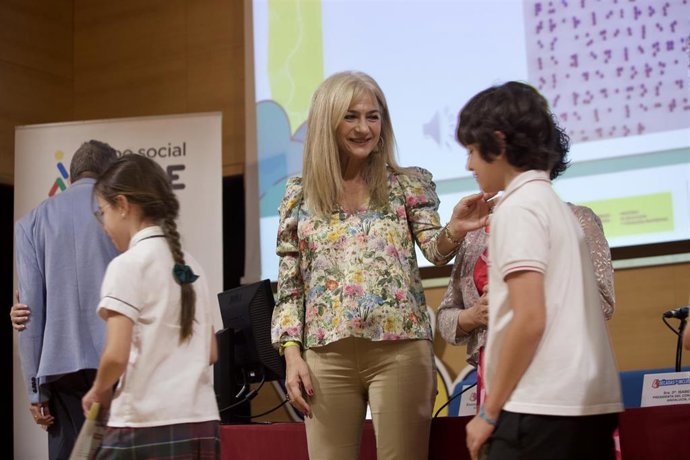 La consejera de Desarrollo Educativo y Formación Profesional de la Junta de Andalucía, Patricia del Pozo, en el acto de entrega de los premios del Concurso Escolar de la ONCE.