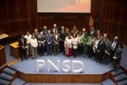 Mónica García entrega las condecoraciones de la Orden al Mérito del Plan Nacional Sobre Drogas 2023.