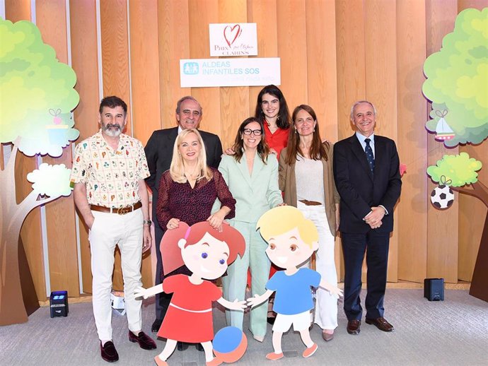 Clarins ha entregado el Premio Clarins por la Infancia 2024