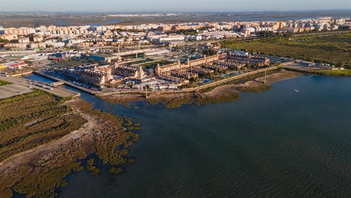 Cádiz.- Bahía Sur respalda la propuesta de incluir el nombre de Manuel Prado al pabellón de deportes del complejo isleño