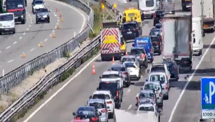 Més de 12 quilòmetres de retencions a l'AP-7 a Subirats (Barcelona) per un accident