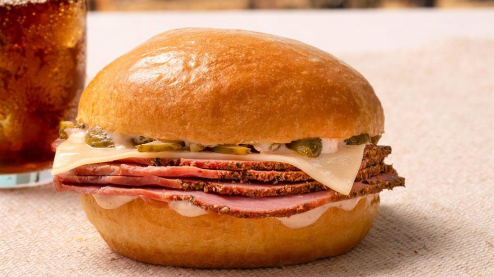 Hamburguesa Reuben.