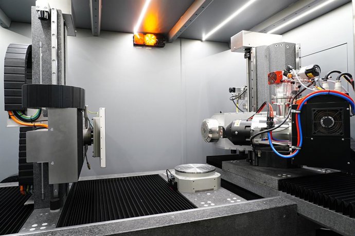 EHUko tomografo konputarizatua