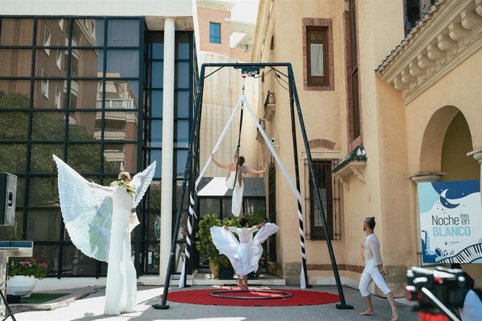 La Noche en Blanco se celebrará a partir de las 18,30 horas de este viernes.