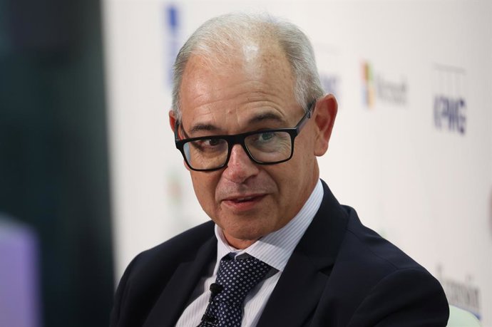 Archivo - El CEO de Unicaja,  Isidro Rubiales, durante la celebración del XIV Encuentro Financiero del diario Expansión y KPMG, en el Auditorio Rafael del Pino en Madrid, a 9 de octubre de 2023, en Madrid (España). Durante el acto, las autoridades monet