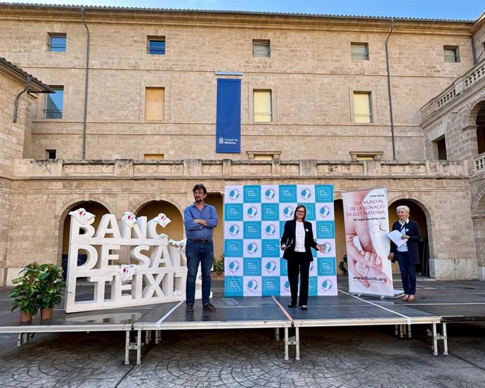 Acto homenaje a las madres donantes de leche materna en 2023.