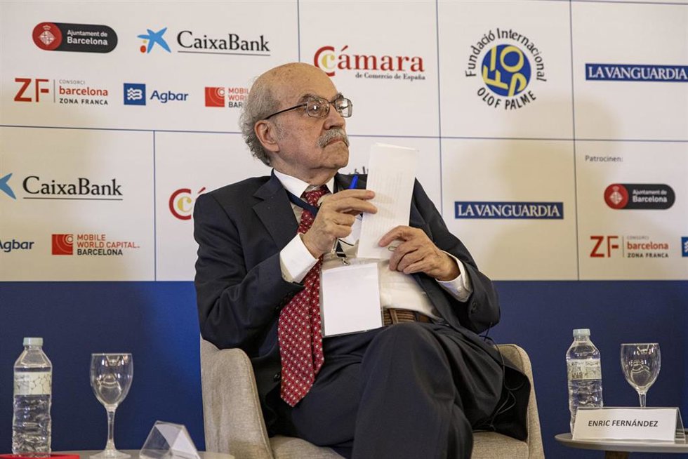 Archivo - El profesor de Economía de la UPF Andreu Mas-Colell, interviene durante la sesión 'Macroeconomía y sanciones' en el XXVII encuentro de economía Consecuencias económicas de la guerra en Ucrania, a 11 de noviembre de 2022