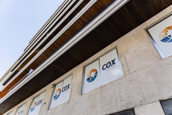 Archivo - Sede de la empresa Cox Energy, a 18 de abril de 2023, en Madrid (España). La Sección Tercera del Tribunal de Instancia Mercantil de Sevilla, encargada del concurso voluntario de acreedores de la multinacional Abengoa, ha resuelto transmitir a Co
