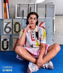 La excampeona olímpica de bádminton Carolina Marín posa para la revista Glamour.