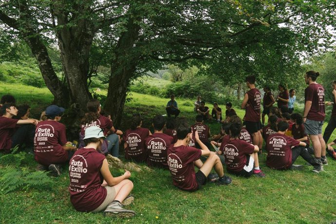 Archivo - Visita, en la edición de 2023, a la Sima de Legarrea.