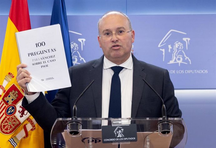 La portavoz del PP en el Congreso, Miguel Tellado, durante una rueda de prensa posterior a la Junta de Portavoces, en el Congreso de los Diputados, a 21 de mayo de 2024, en Madrid (España).