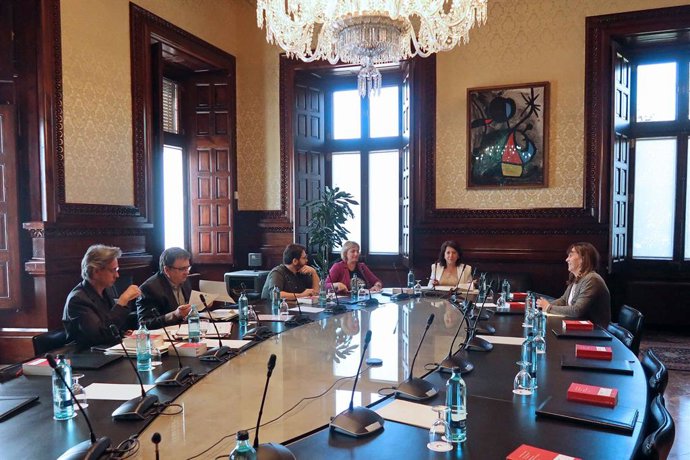 Archivo - Nota Informativa Reunions Mesa I Representants Grups Diputació Permanent