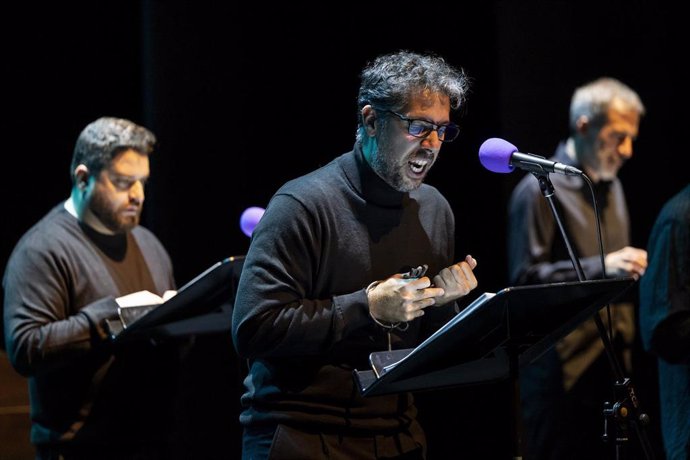 Archivo - Puesta en escena de la obra 'La vida es sueño' en el Teatro Echegaray.