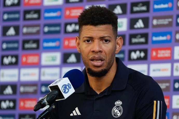 Edy Tavares atiende a los medios durante el 'Media Day' de la 'Final a Cuatro' de la Euroliga 23-24