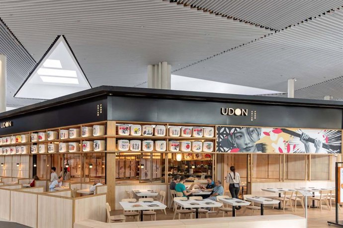 Nuevas aperturas en la zona de ocio y restauración de Parque Corredor: Brasa y Leña, Pans & Company y Udon  