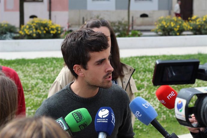 El secretario general de Cantabristas, Paulu Lobete