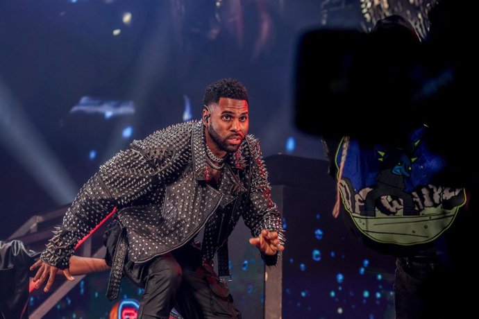 Archivo - El cantante Jason Derulo durante su concierto en el WiZink Center.