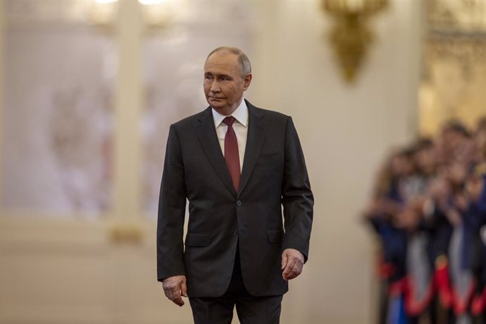 MOSCOW, May 7, 2024  -- Vladimir Putin attends an inauguration ceremony at the Kremlin in Moscow, Russia, May 7, 2024. Russia will overcome all obstacles and achieve its goals in development, Vladimir Putin said Tuesday when he was sworn in as Russian pre