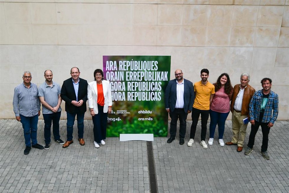 Representantes de los partidos que apoyan la candidatura de 'Ahora Repúblicas' a las elecciones europeas.