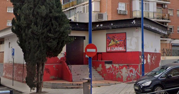 Tres heridos y cinco detenidos en reyerta con armas blancas y una pistola en una bar de Leganés