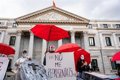 El PP se une a Sumar y tumba en el Congreso la ley del PSOE para prohibir el proxenetismo