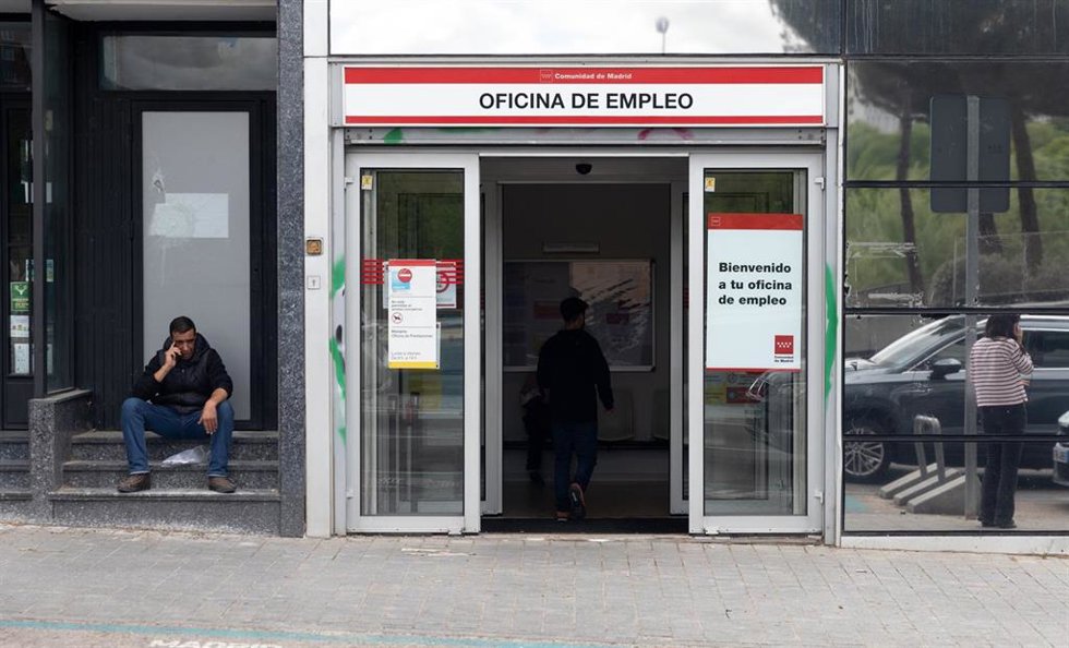 Entrada a una oficina de empleo de la Comunidad de Madrid