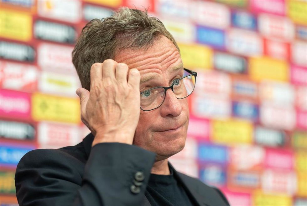 El seleccionador de Austria, Ralf Rangnick, en rueda de prensa. 