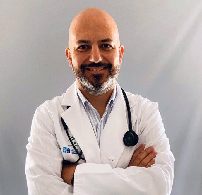 El doctor Miguel Ángel Berciano, coordinador del Grupo de Trabajo de Melanoma de la Sociedad Andaluza de Oncología Médica (SAOM).
